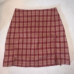 BRANDY MELVILLE mini skirt!